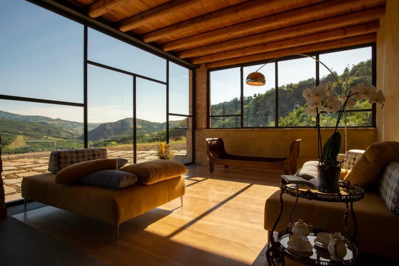 Relais Sant'Ambrogio Villa Bobbio Bagian luar foto