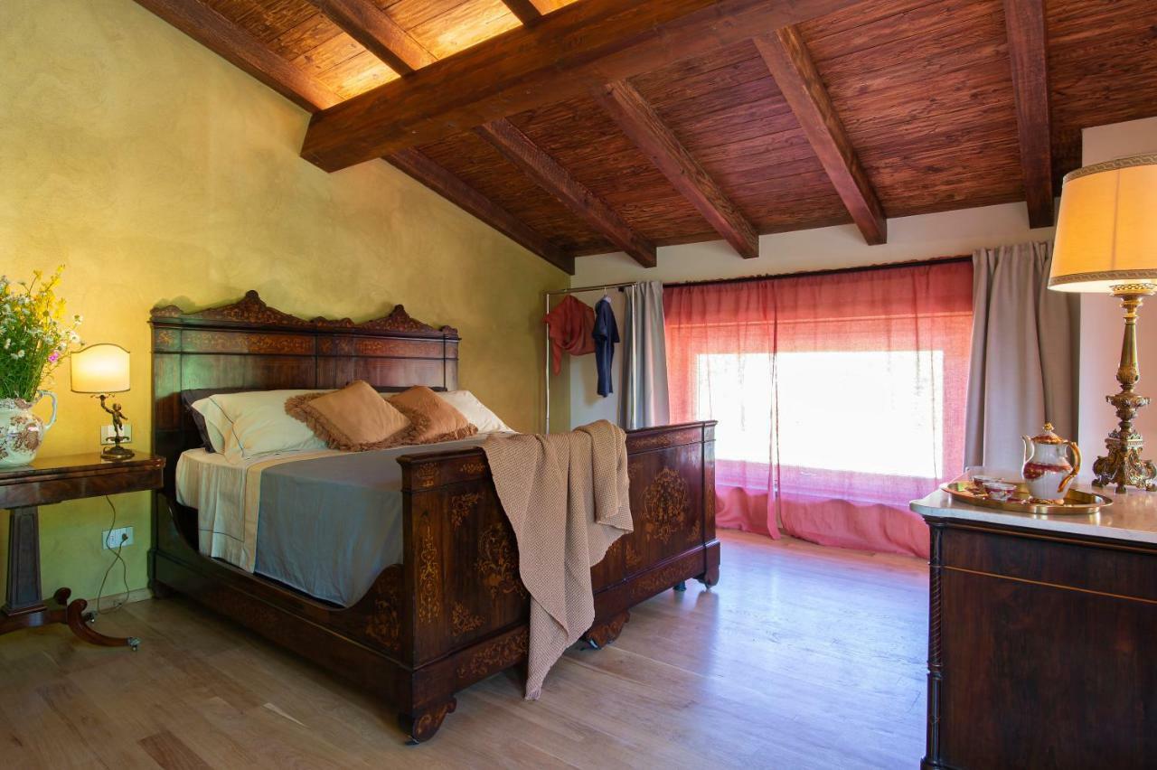 Relais Sant'Ambrogio Villa Bobbio Bagian luar foto